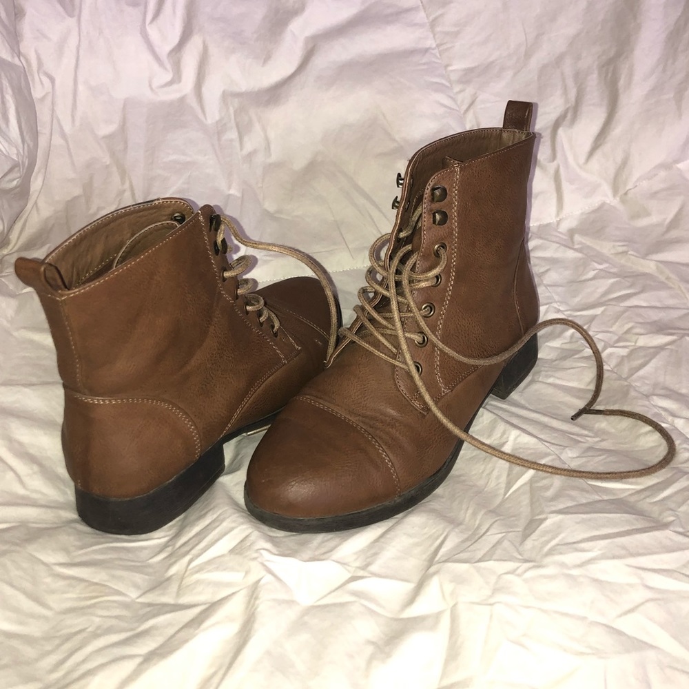 Brown boots
